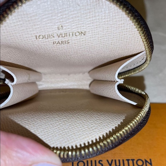 🌸SOLD🌸LIKE NEW LV MULTI POCHETTE ACCESSOIRES🌸 - Picture 11 of 17